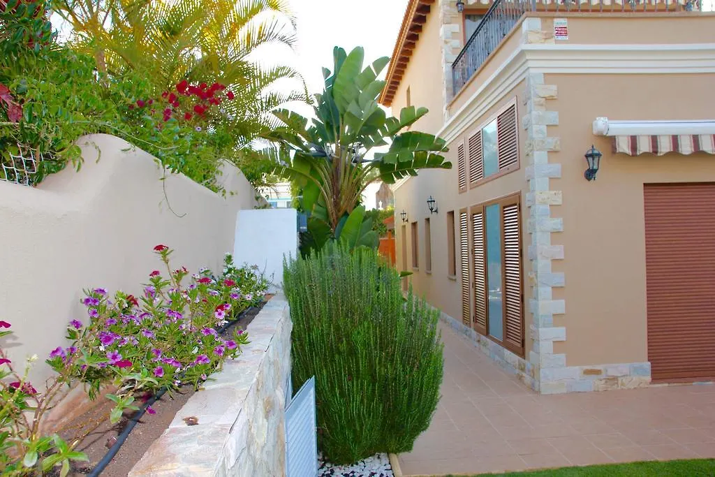 Villa Samarin 12 Adeje  0*,  Spain